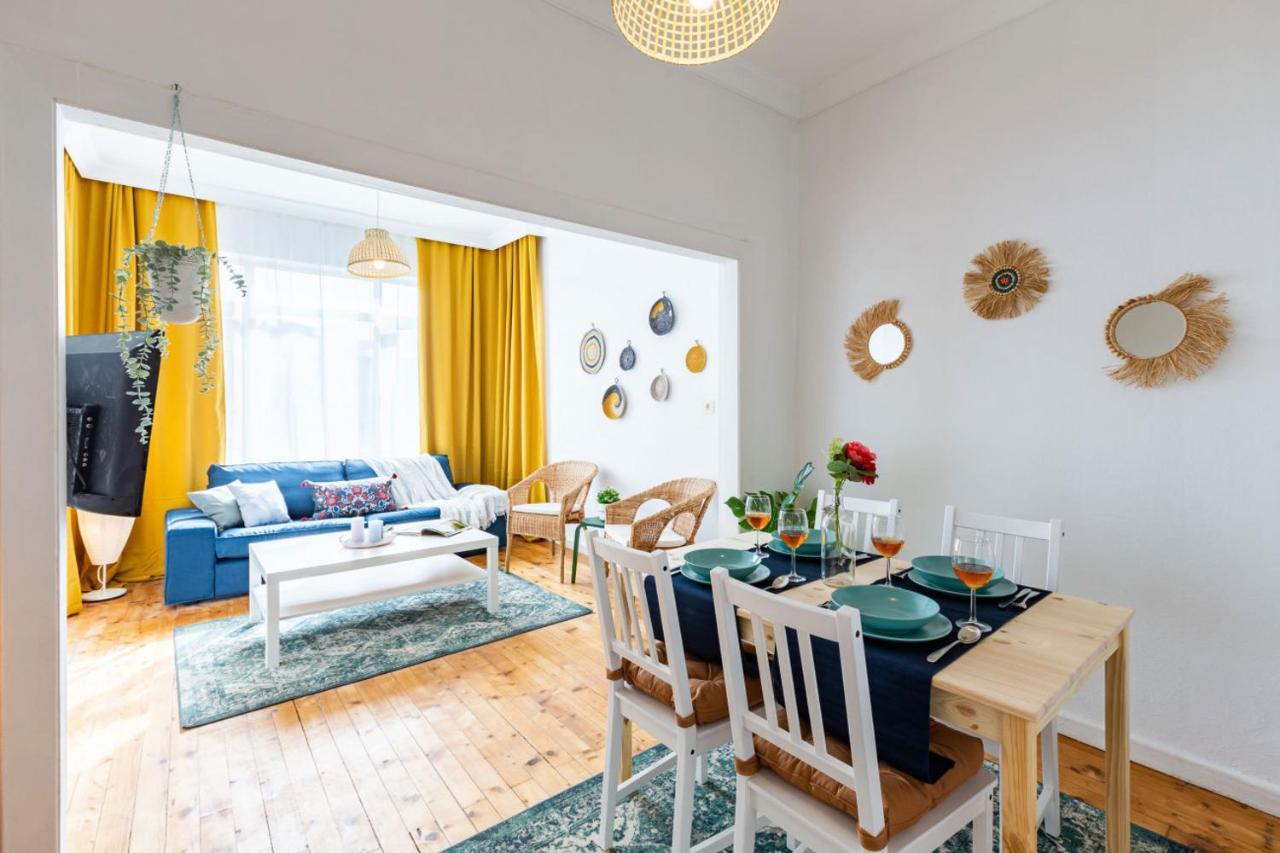 Colorful Flat With Excellent Location Near Trendy Attractions In Kadikoy Apartament *
